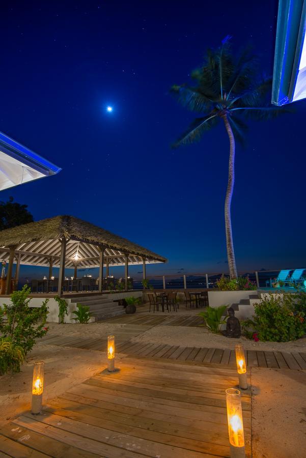 Le Nautique Waterfront Hotel La Digue Bagian luar foto